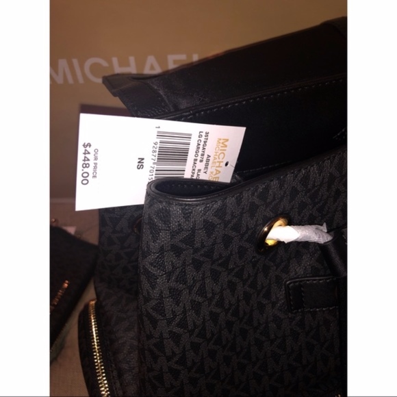NWT Michael Kors Abbey Cargo Backpack & Wallet Set - Picture 5 of 5